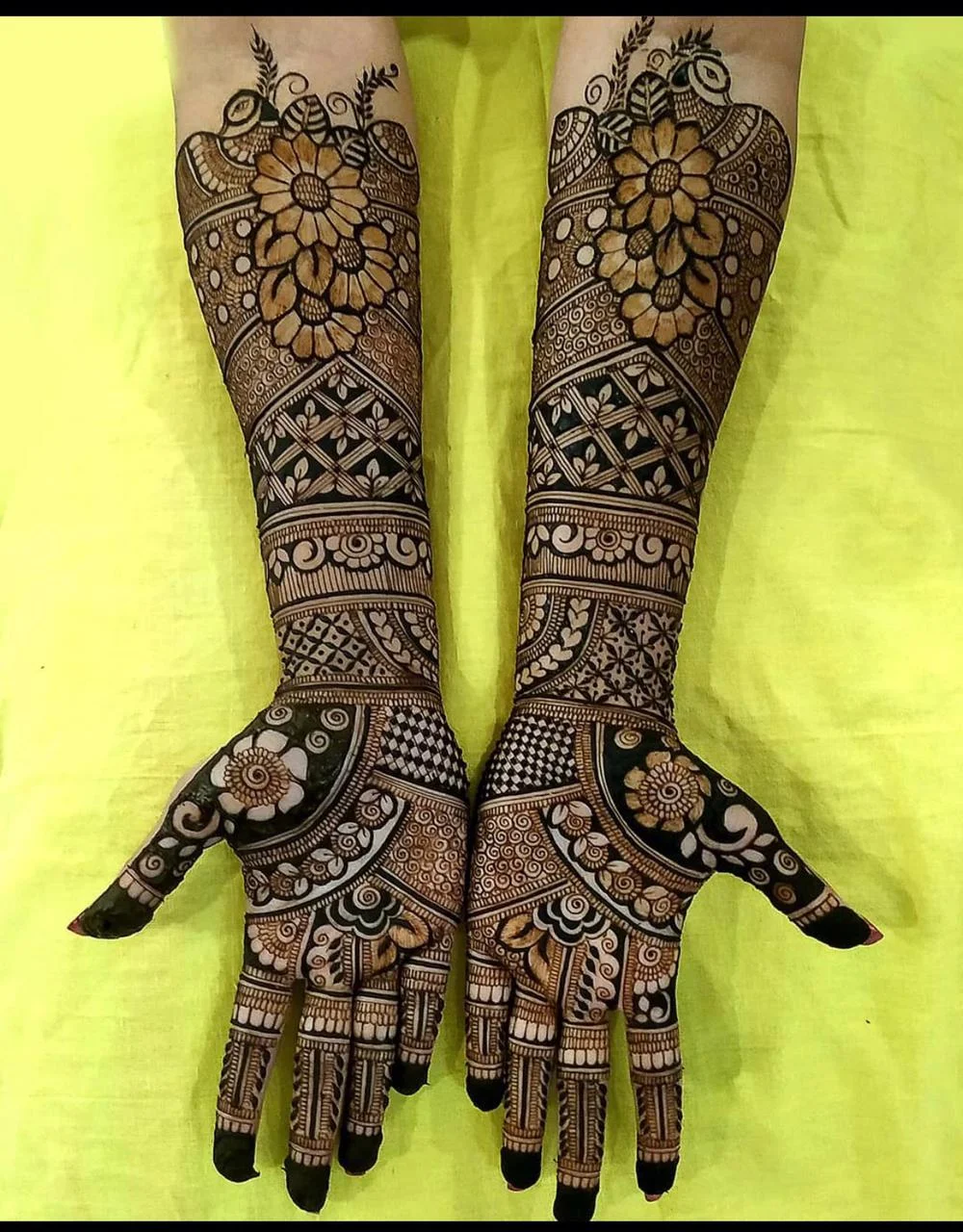 Bridal-Mehandi Design